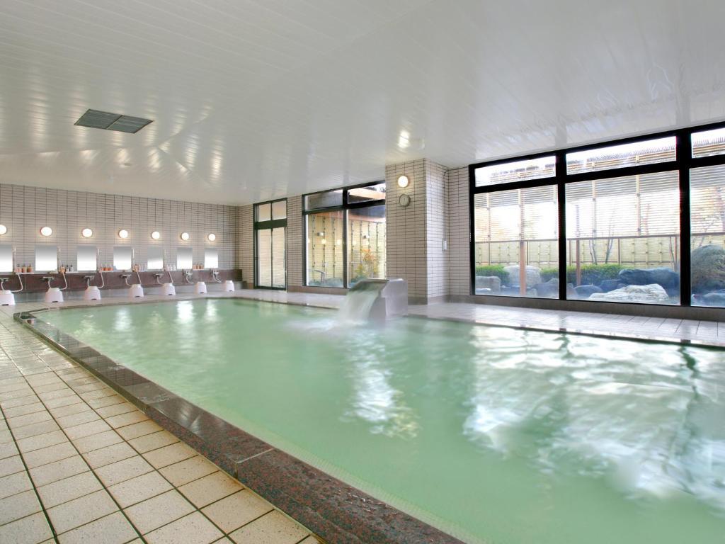 Royal Hotel Toyama Tonami Exterior photo
